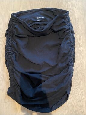 TNA Chill Black Ruched Side Skirt Size Small